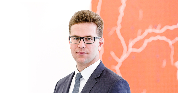 Dr. Bernard Altpeter
